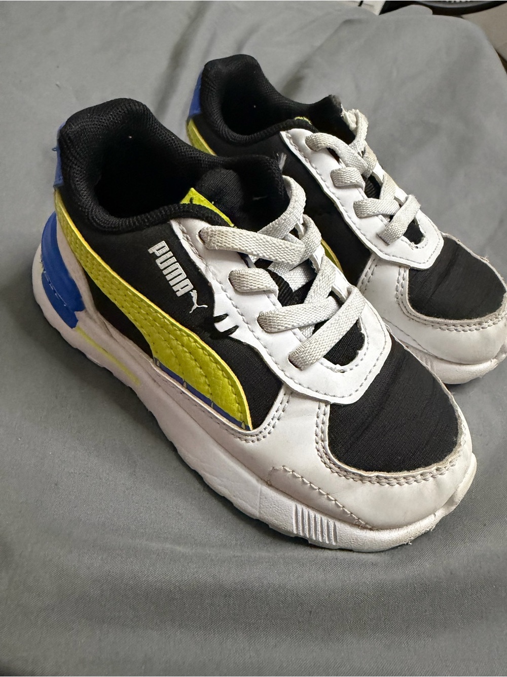 Puma Kids White Black Lime & Blue Runner Sneakers